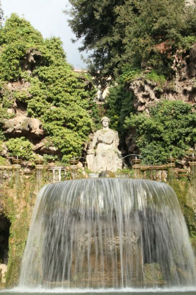 Villa d'Este - Fontana dell Ovato