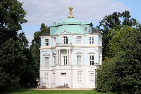 Belvédère dans le parc du château de Charlottenburg